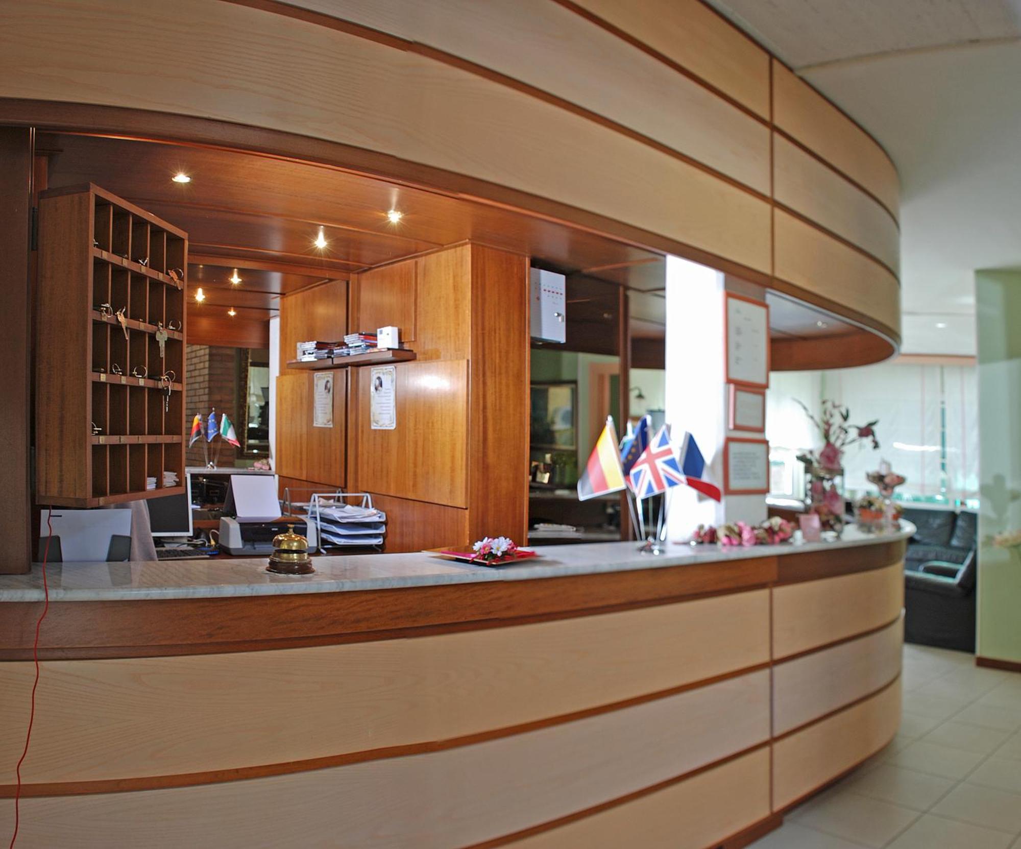 Hotel Michela 3*