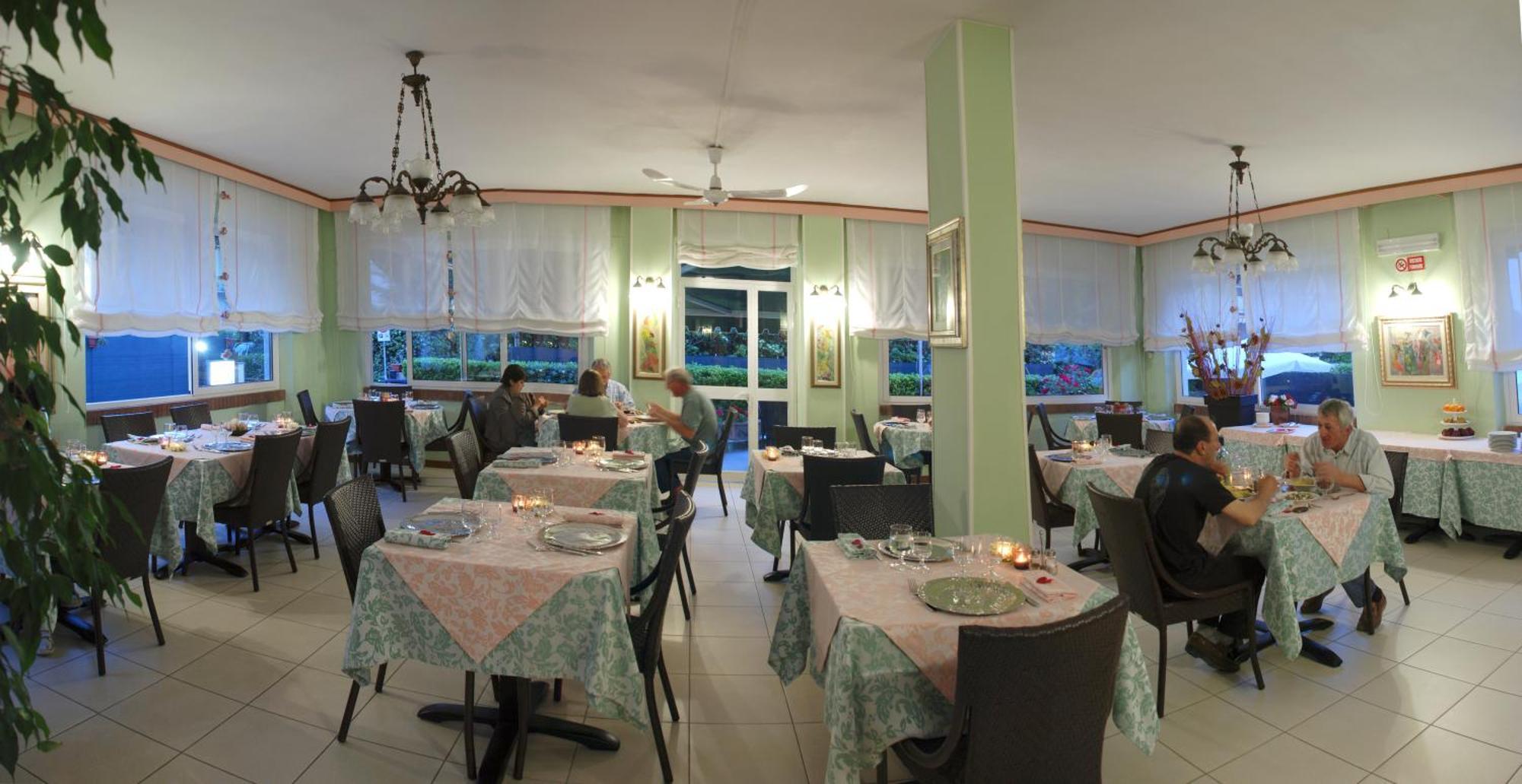 Hotel Michela 3*